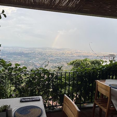 Eagle View Lodge - Kigali Bagian luar foto