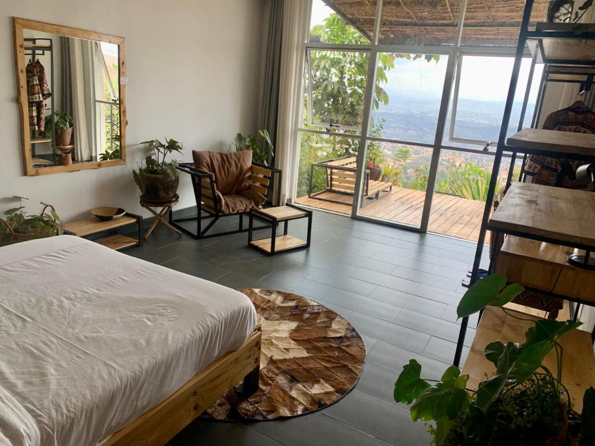 Eagle View Lodge - Kigali Bagian luar foto